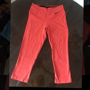 Nike Capri length yoga pants